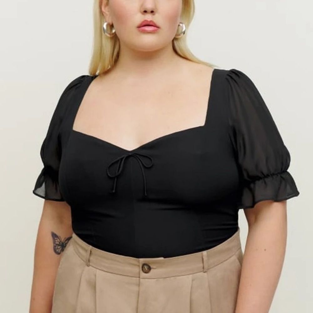 NEW Reformation Delevan Smocked Black Puff Sleeve Blouse Top size 22